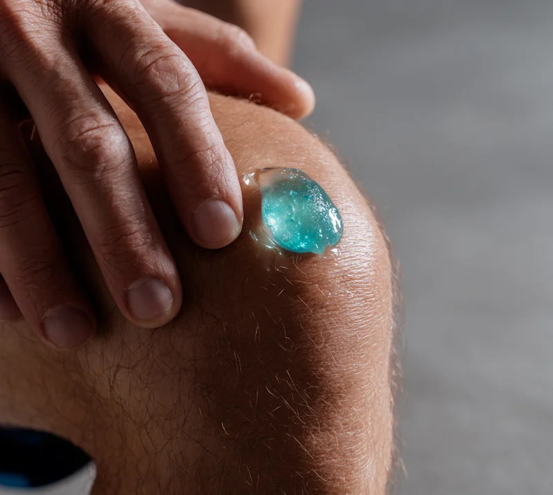 Cooling CBD gel with menthol, arnica, and aloe for post-workout muscle recovery product lines